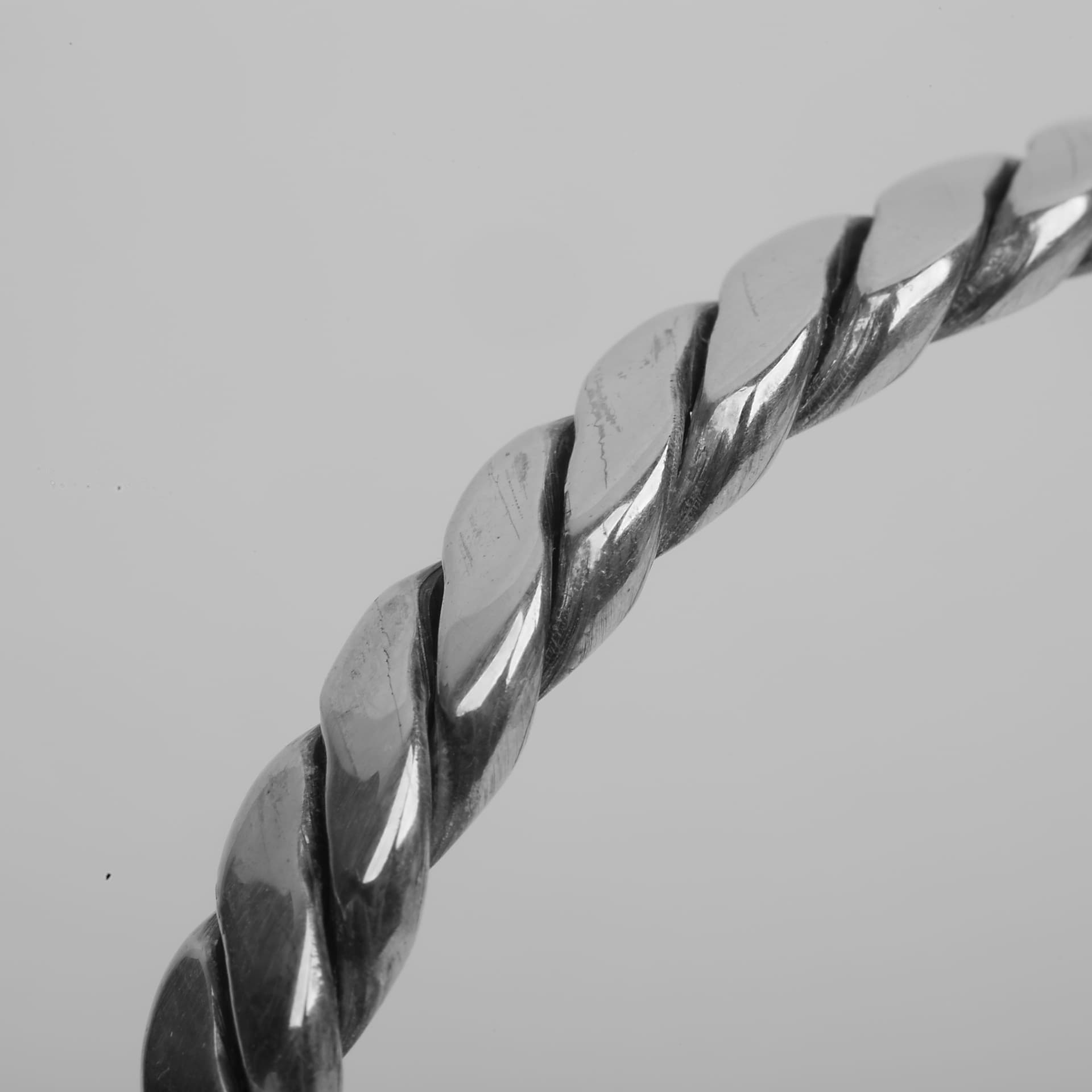 دستبند نقره مردانه طرح 10 — تصویر 3