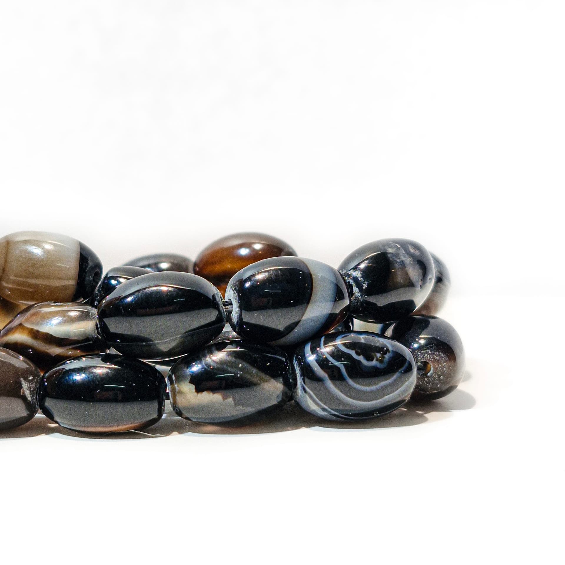 تسبیح عقیق 8 میل 33 تایی هلی — تصویر 2