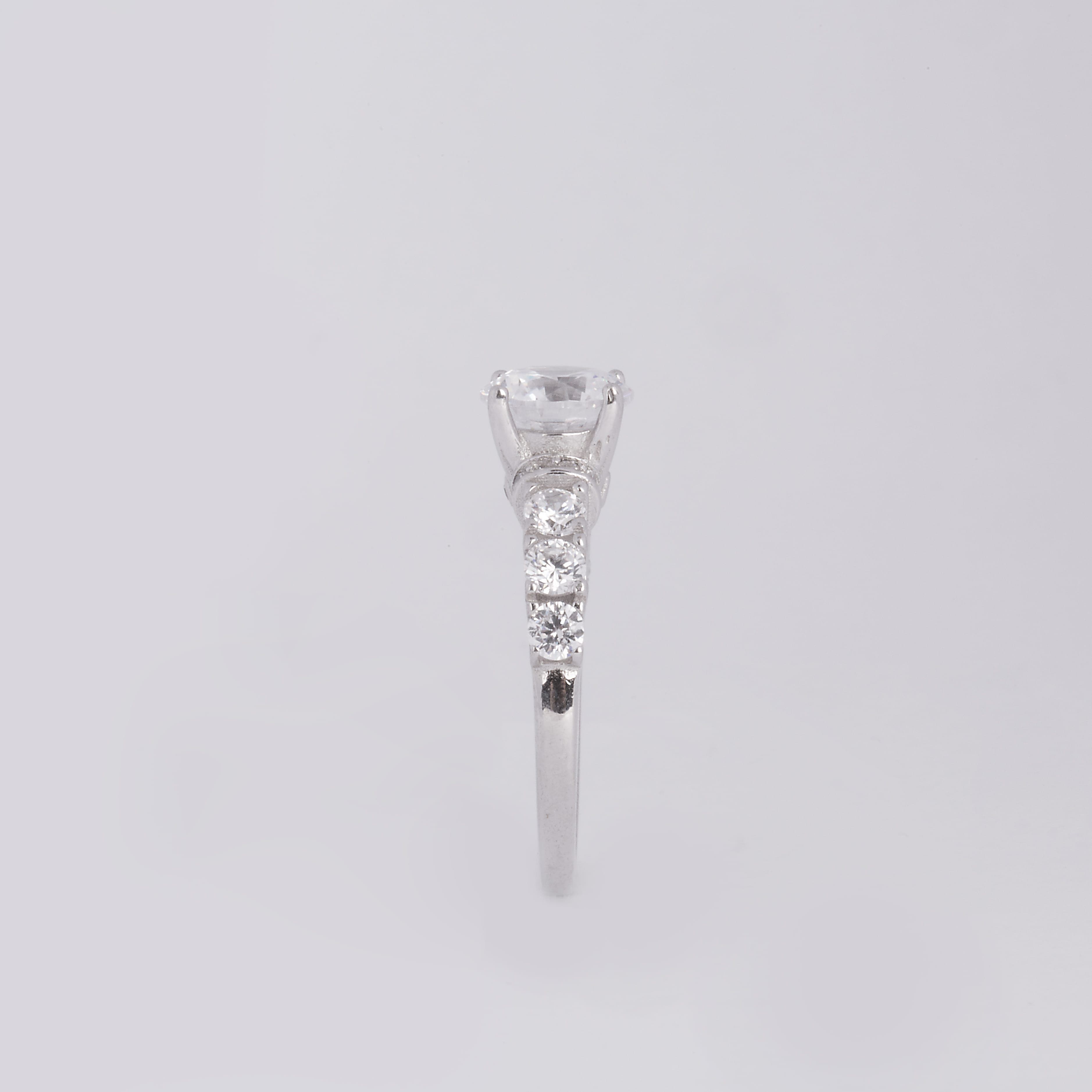 انگشتر نقره زنانه جواهری طرح 38