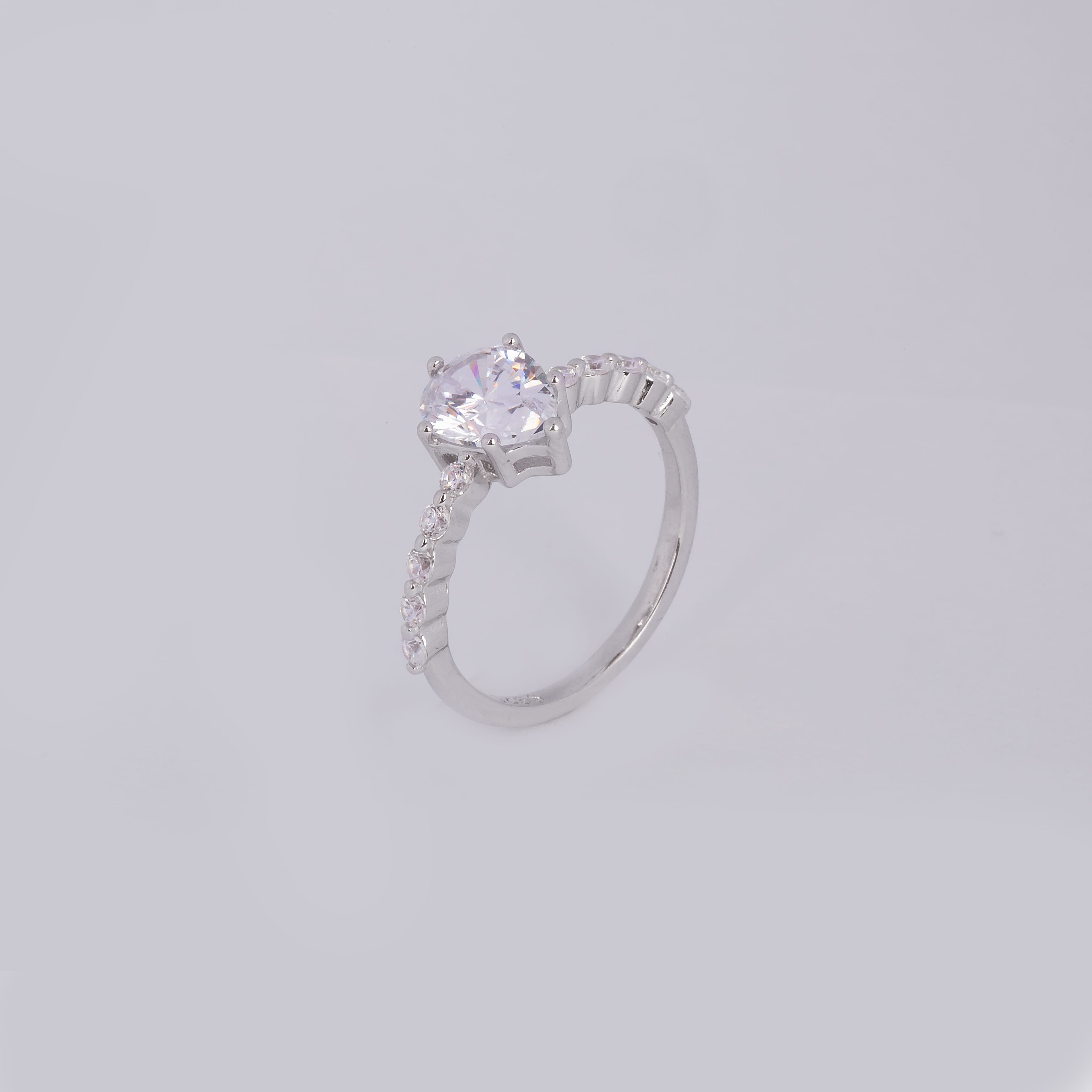 انگشتر نقره زنانه جواهری طرح 41