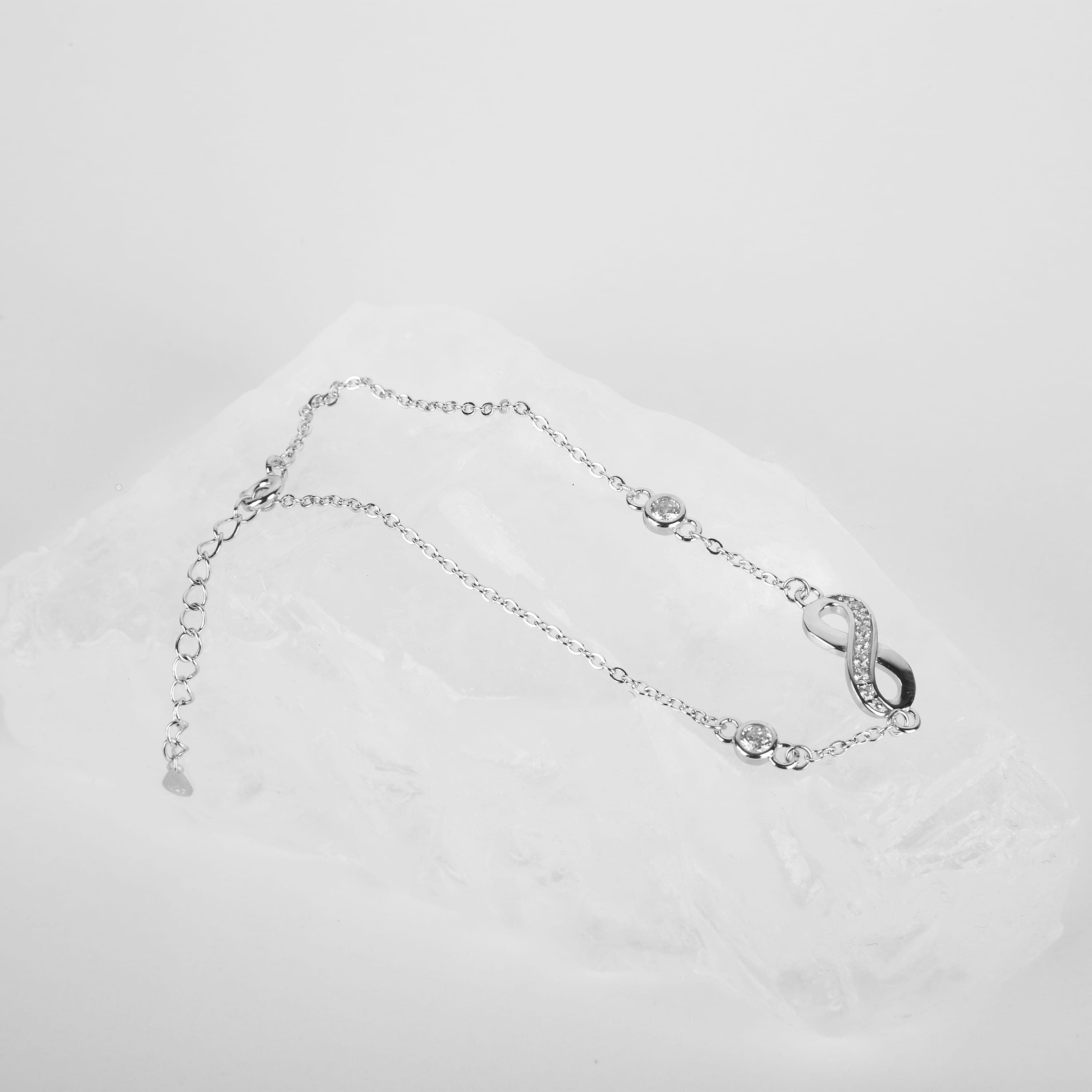 دستبند نقره زنانه جواهری طرح 8