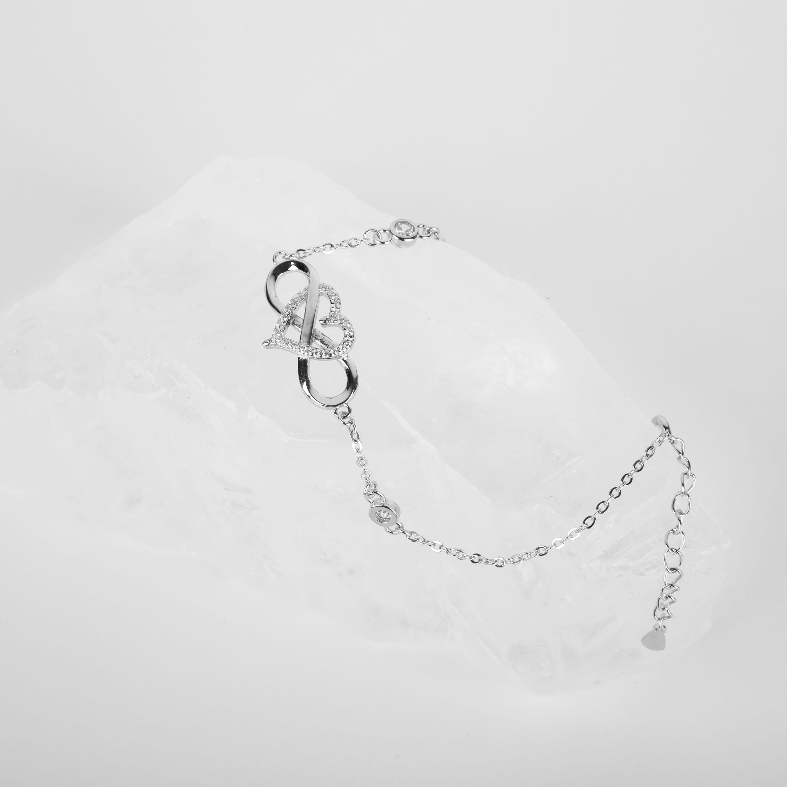 دستبند نقره زنانه جواهری طرح 10